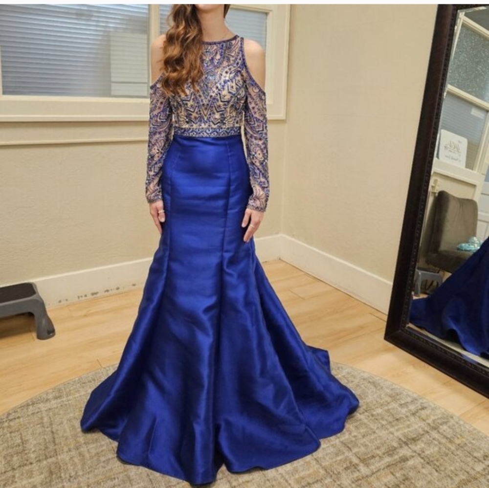 Size 4 royal blue prom/evening gown w/ cold shoulders & long sleeves, beaded top - Picture 2 of 16